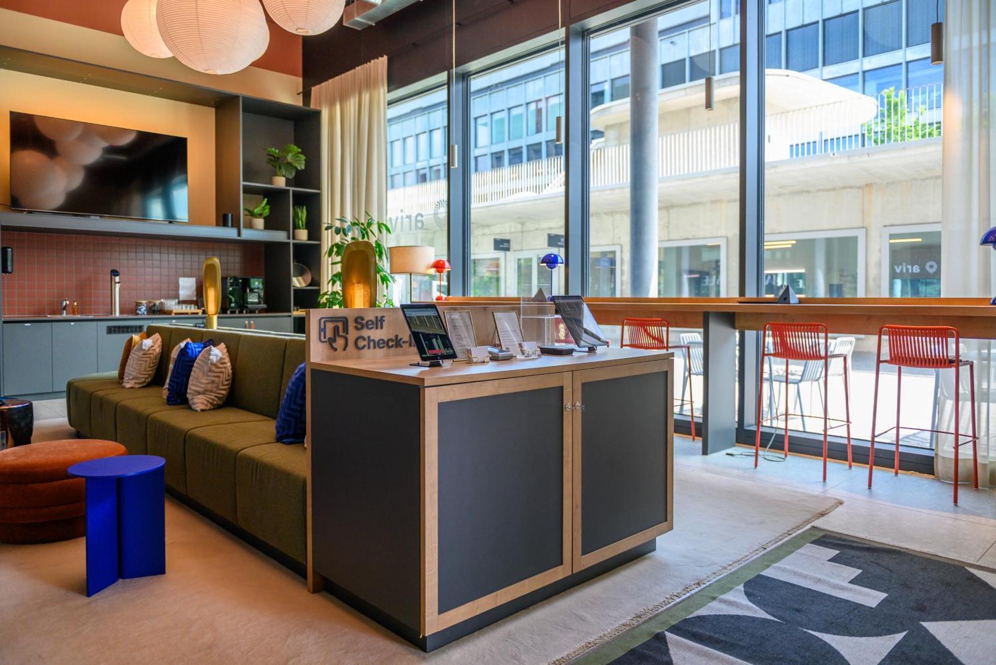 Ariv Design Hotel Zug Steinhausen Exteriör bild