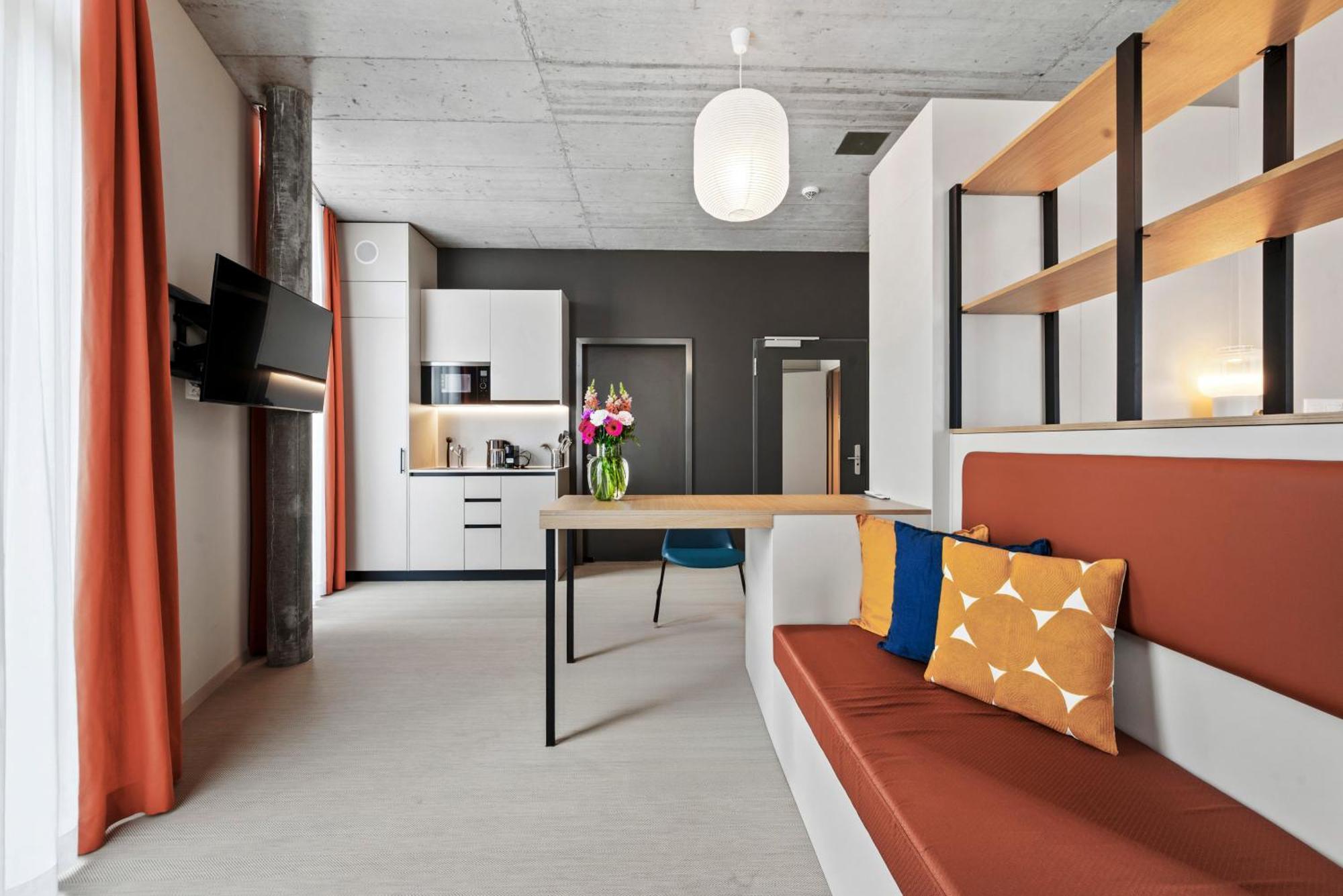 Ariv Design Hotel Zug Steinhausen Exteriör bild